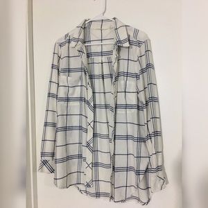 Athleta plaid button up shirt blue and white